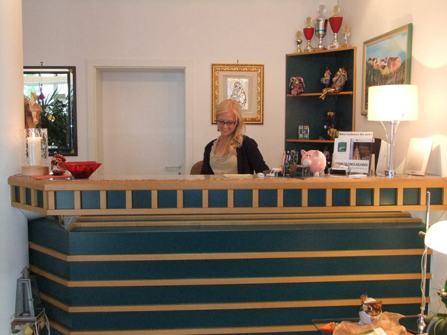 אסשפנבורג Hotel Garni Classico מראה חיצוני תמונה